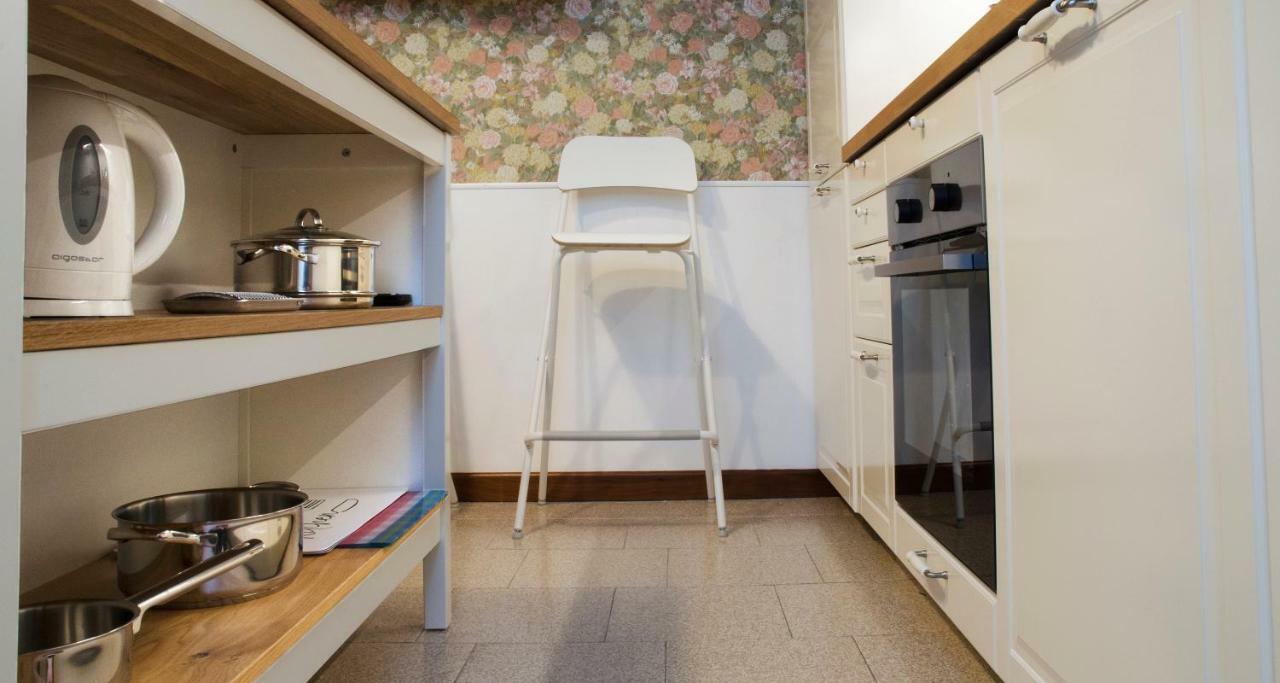 Flowers Apartment Joivy 25 Комо Екстер'єр фото